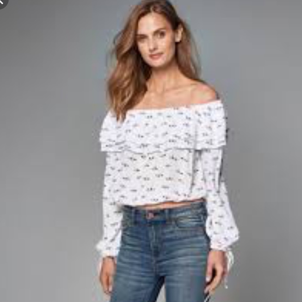 BOGO Abercrombie & Fitch Off The Shoulder Top